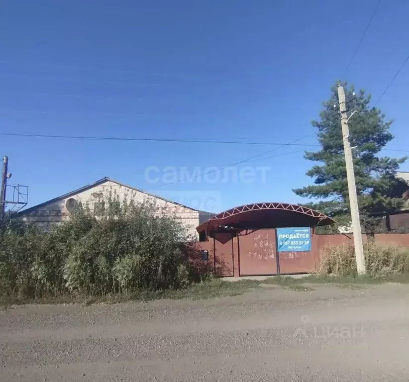 Дом в Оренбургская область, Кувандык Мирная ул., 1А (64 м) - Фото 1