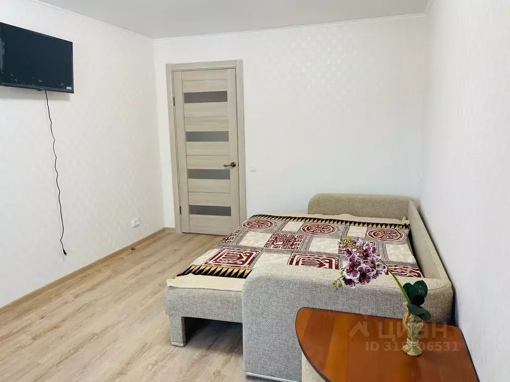 2-к кв. Крым, Судак ул. Мичурина, 4 (60.0 м) - Фото 1