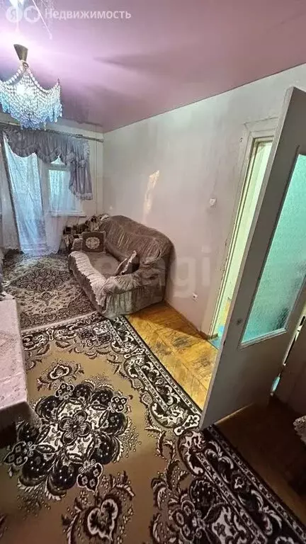 2-комнатная квартира: Владикавказ, улица Леонова, 11к3 (6 м) - Фото 0