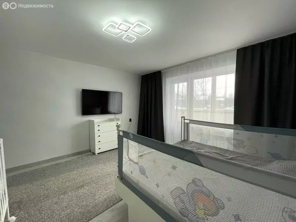 2-комнатная квартира: Миасс, улица Нахимова, 3 (61 м) - Фото 2