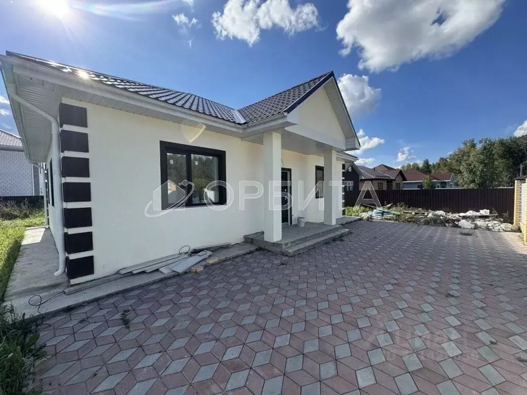 Дом в Тюменская область, Тюменский район, д. Ушакова бул. Центральный ... - Фото 2