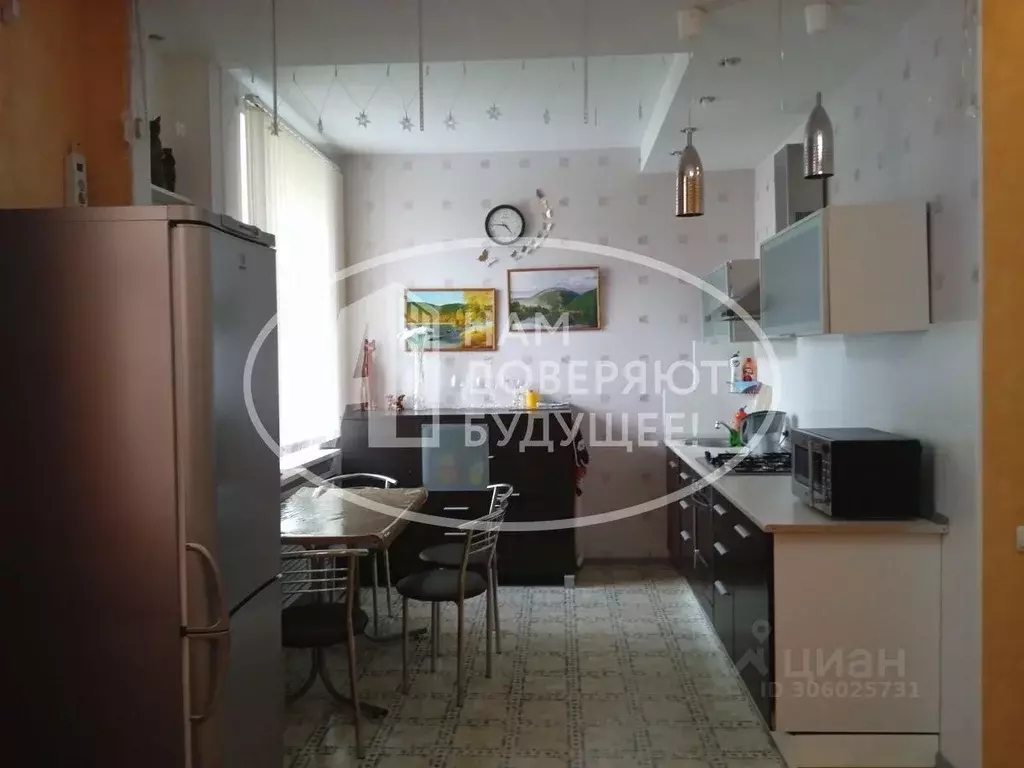 4-к кв. Пермский край, Губаха просп. Ленина, 26 (103.1 м) - Фото 2