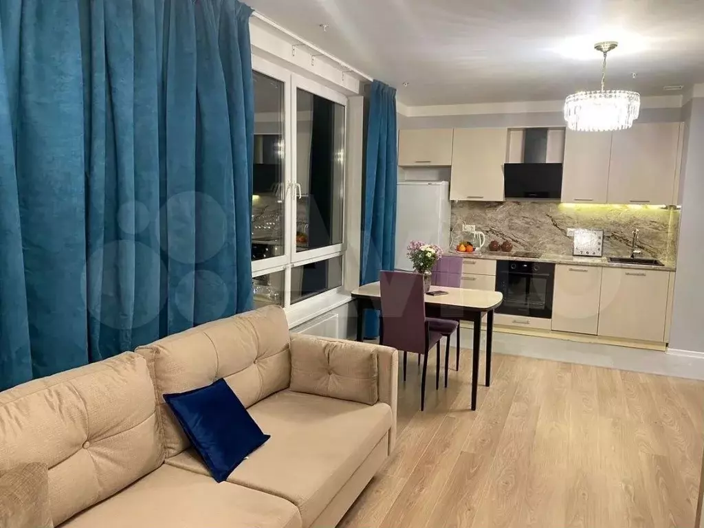 2-к. квартира, 50 м, 20/28 эт. - Фото 1