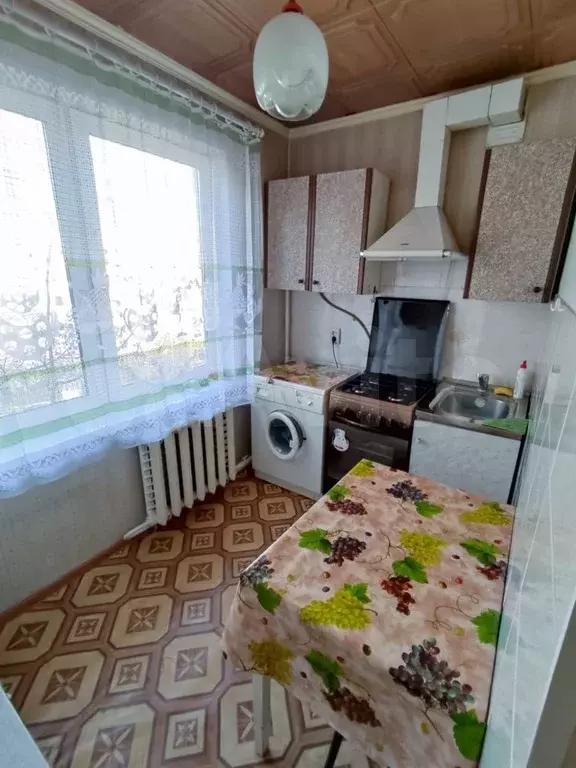 2-к. квартира, 46 м, 5/5 эт. - Фото 0