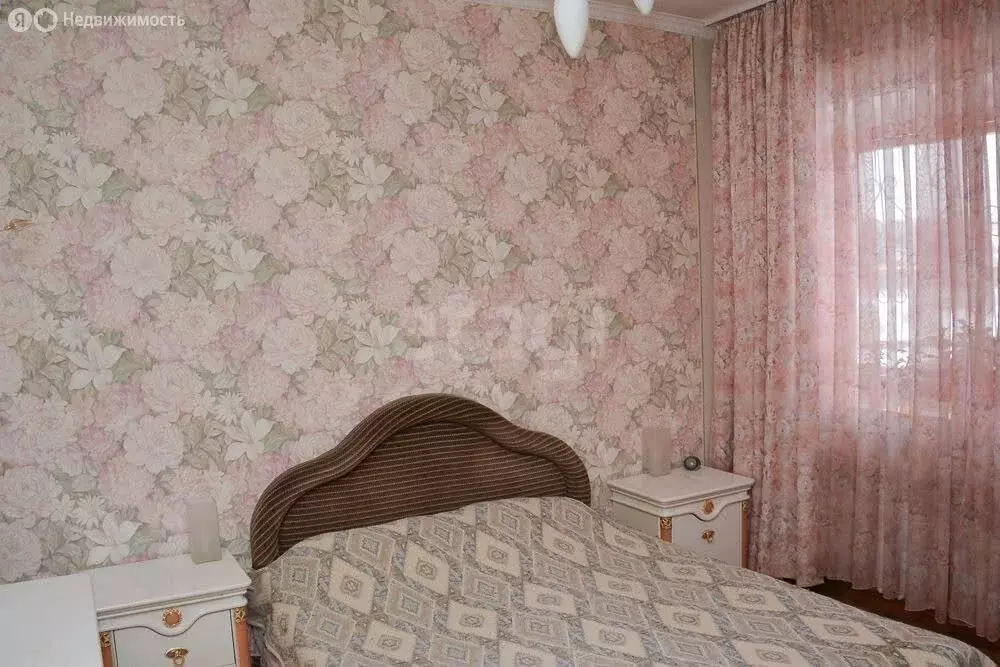 Дом в посёлок Металлплощадка, Хрустальная улица (263 м) - Фото 1