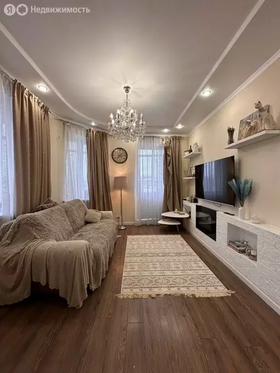 3-комнатная квартира: Киров, Водопроводная улица, 27 (84 м) - Фото 1