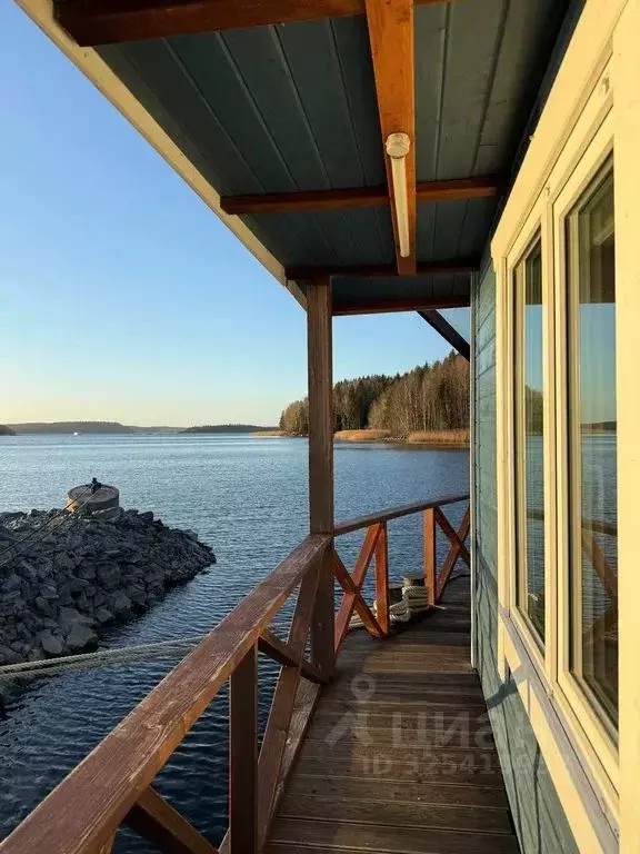 Дом в Карелия, Питкярантский муниципальный округ, д. Рауталахти ул. ... - Фото 2