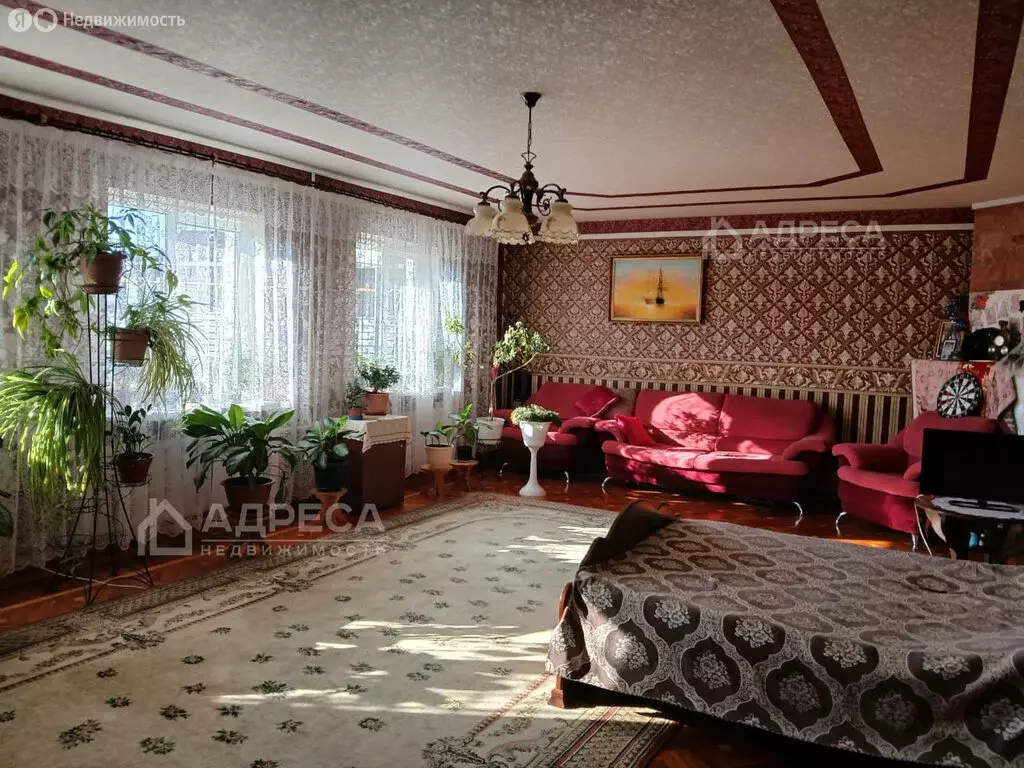 Дом в село Кулешовка, Береговая улица, 32 (250 м) - Фото 1