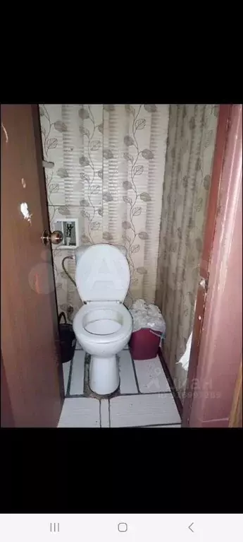 Комната 12 м в 6-к., 1/2 эт. - Фото 0
