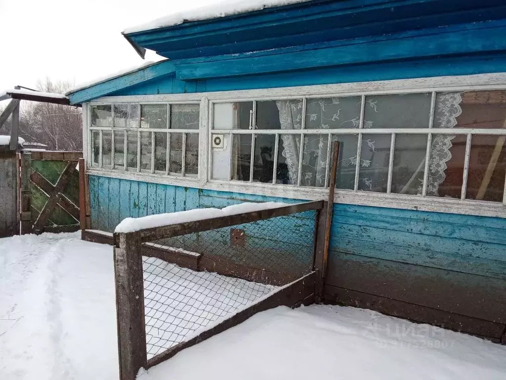 Дом в Алтайский край, Алтайский район, с. Нижнекаменка ул. Ленина (37 ... - Фото 1