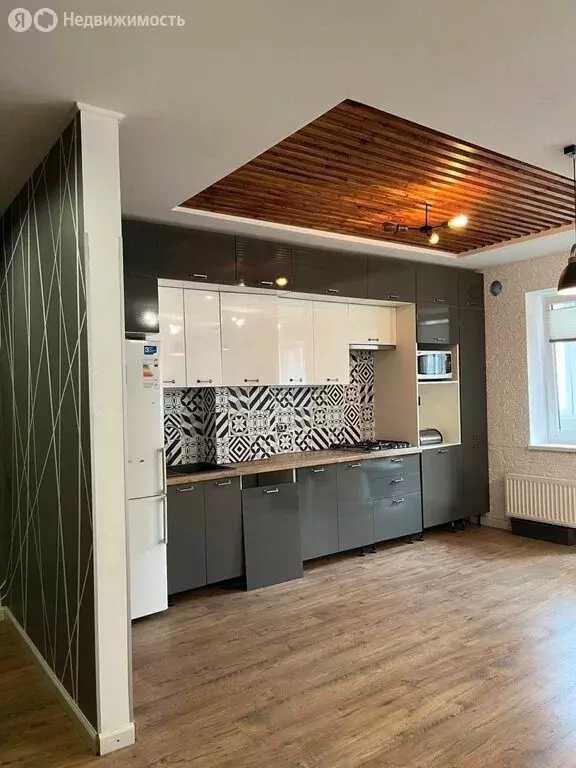 2-комнатная квартира: Калининград, Печатная улица, 21В (62 м) - Фото 1