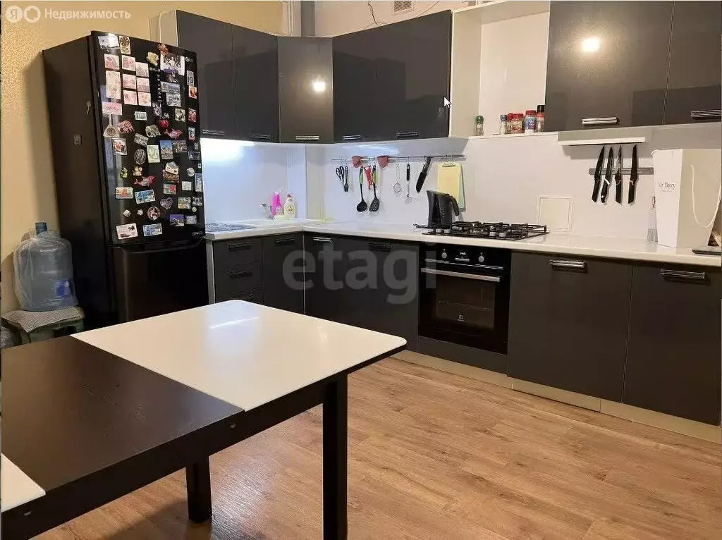 2-комнатная квартира: Якутск, улица Богдана Чижика, 27/1 (76.4 м) - Фото 2