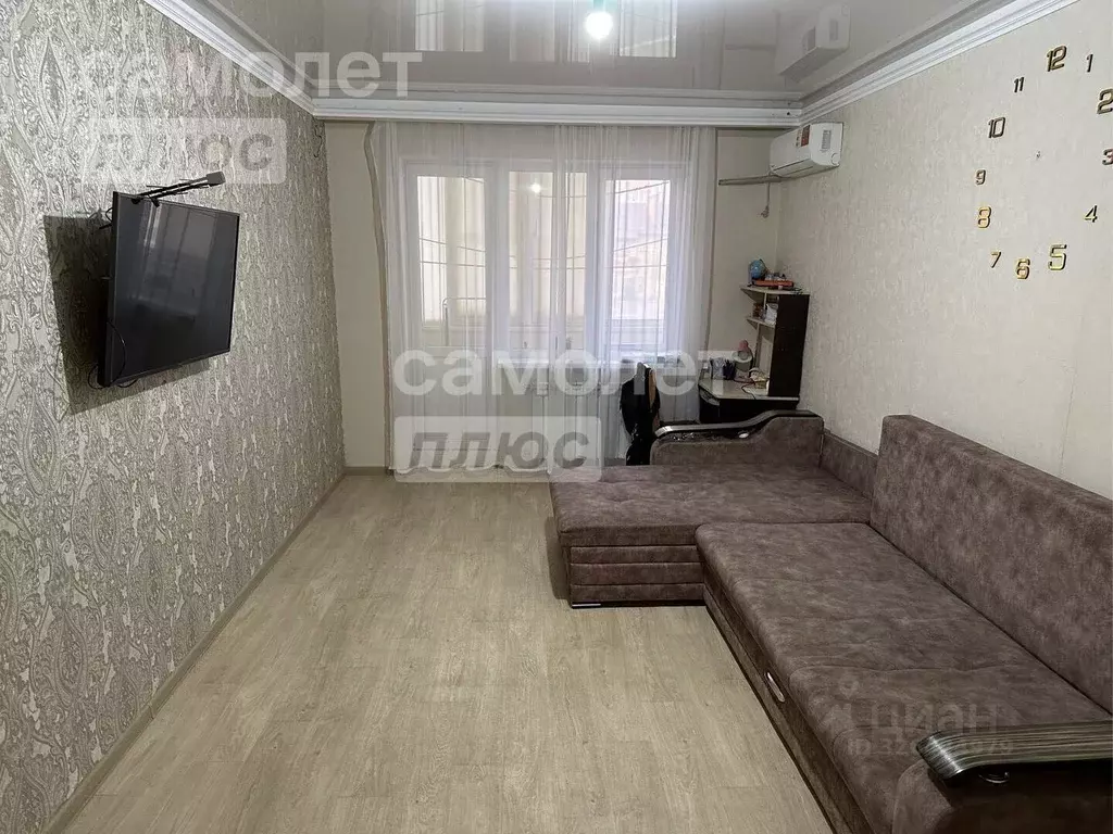 3-к кв. Калмыкия, Элиста Ипподромная ул., 96К3 (67.1 м) - Фото 0