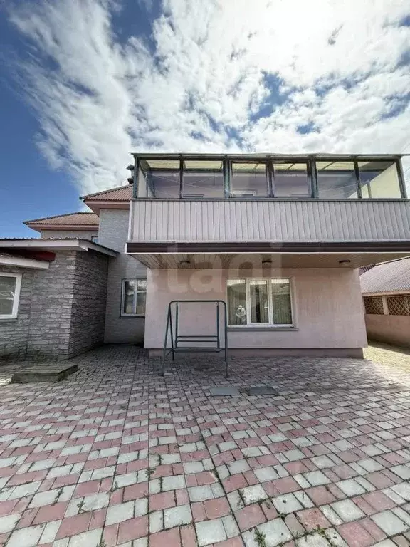 Дом в Сахалинская область, Южно-Сахалинск Брянская ул., 26 (400 м) - Фото 1