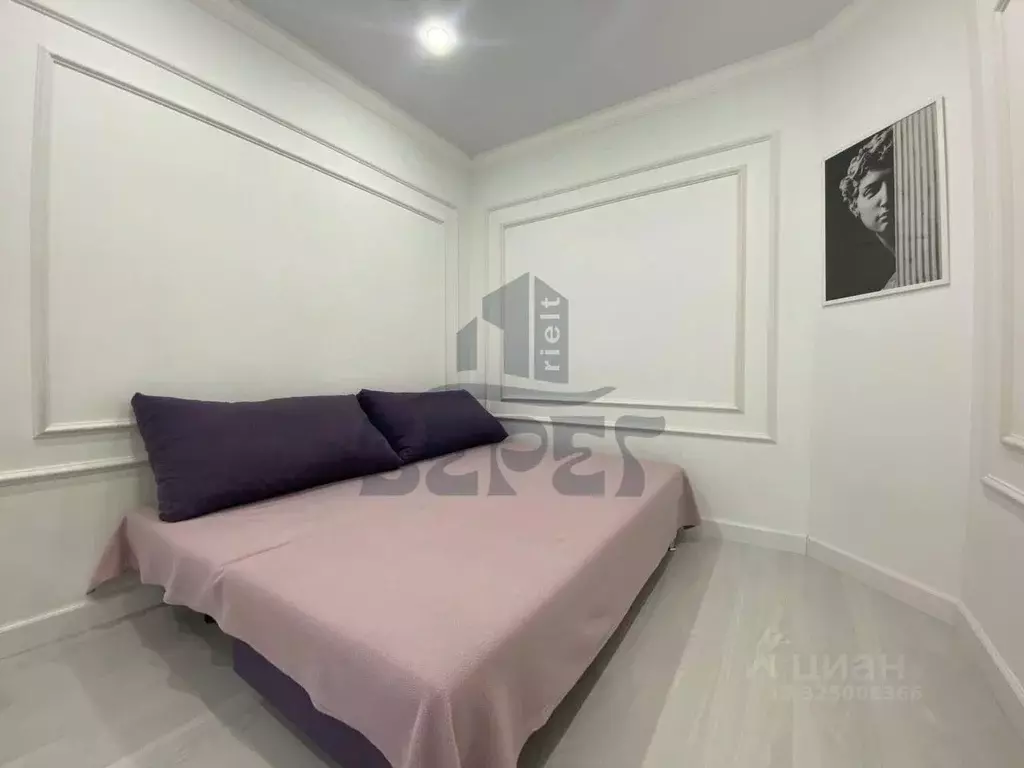 1-к кв. Татарстан, Казань ул. Тихомирнова, 1 (33.0 м) - Фото 2