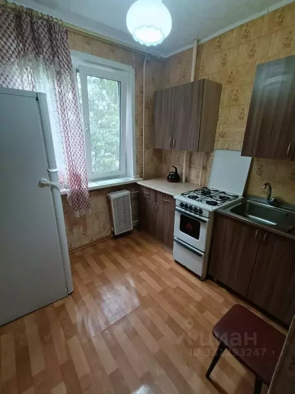 2-к кв. Ярославская область, Рыбинск ул. 50 лет ВЛКСМ, 6 (40.0 м) - Фото 1