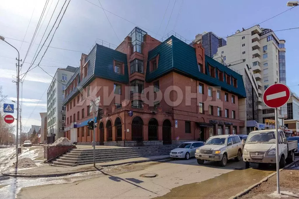 6-комнатная квартира: Новосибирск, Депутатская улица, 50 (219 м) - Фото 0
