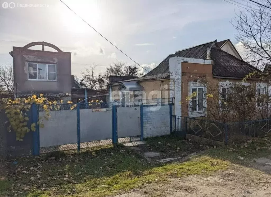 Дом в Темрюк, улица Космонавтов (50 м) - Фото 1