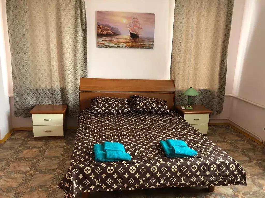 3-к кв. Крым, Сакский район, Штормовское с/пос, с. Поповка ул. ... - Фото 1