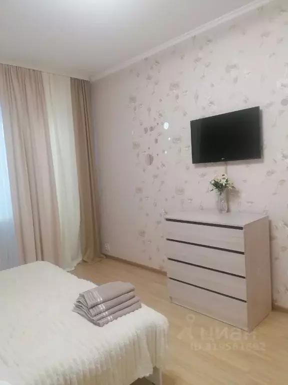 2-к кв. Ханты-Мансийский АО, Нижневартовск ул. Мира, 34А (55.0 м) - Фото 1