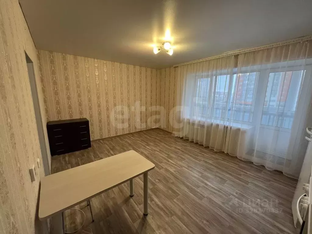 Студия Башкортостан, Стерлитамак просп. Октября, 95 (28.2 м) - Фото 1