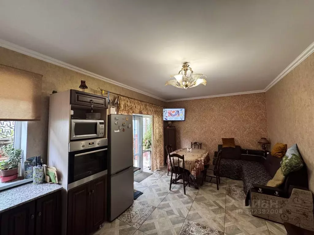 Дом в Краснодарский край, Краснодар ул. Придорожная, 25/1 (141 м) - Фото 2