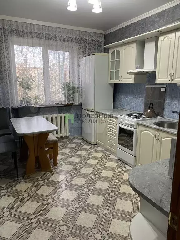 3-к. квартира, 65 м, 6/10 эт. - Фото 0