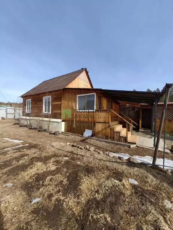 Дом в Забайкальский край, Читинский район, с. Карповка  (50 м) - Фото 1