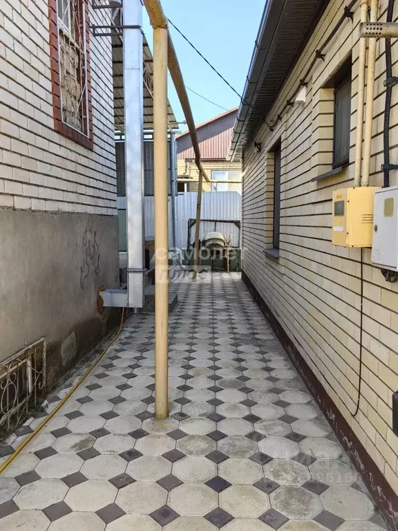 Дом в Калмыкия, Элиста Демьяновская ул. (60 м) - Фото 2