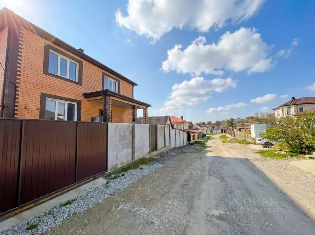 Дом в Краснодарский край, Геленджик городской округ, с. Марьина Роща ... - Фото 2