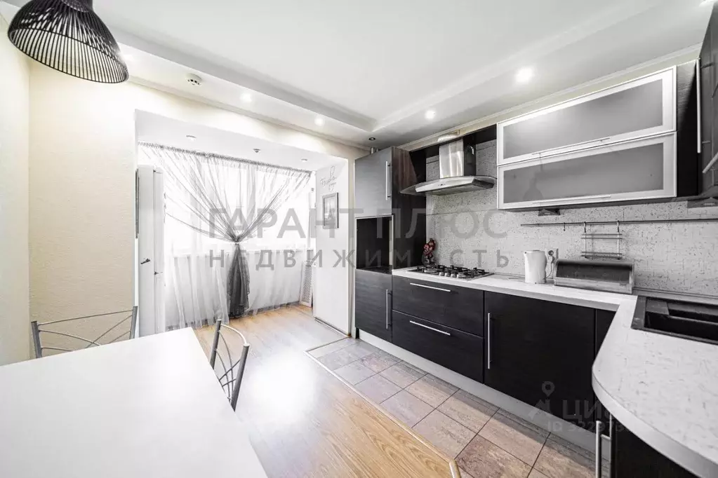 2-к кв. Липецкая область, Липецк ул. Имени Мичурина, 21к1 (58.0 м) - Фото 1