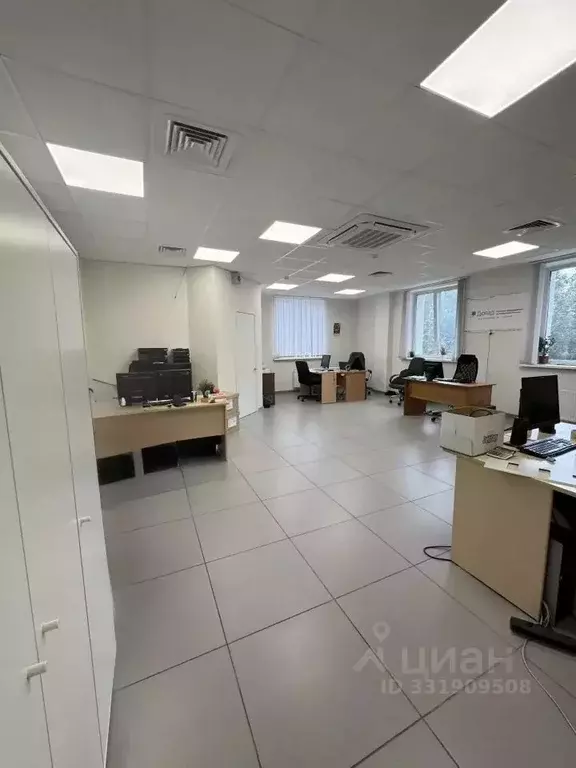 Офис в Пермский край, Пермь ш. Космонавтов, 55А (59 м) - Фото 2