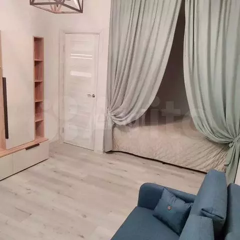 1-к. квартира, 37 м, 4/6 эт. - Фото 0