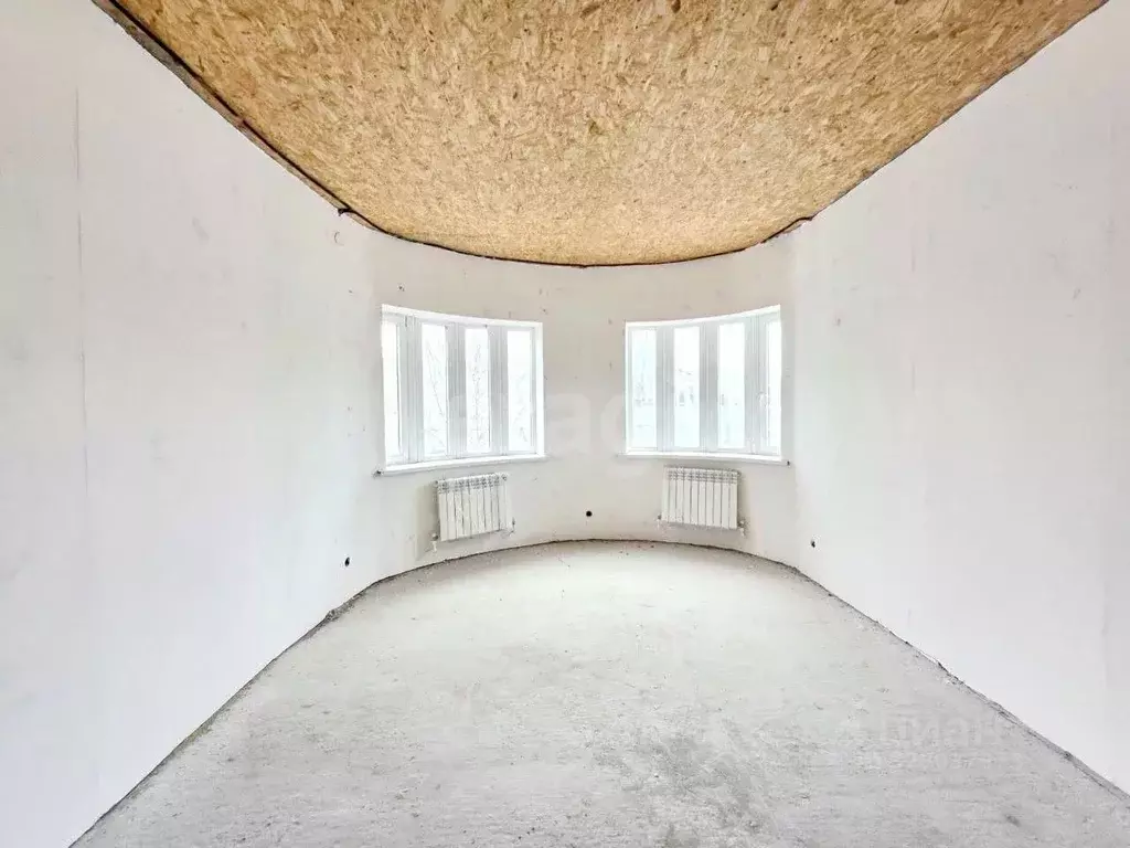 Дом в Белгородская область, Валуйки Железнодорожная ул., 4 (152 м) - Фото 1