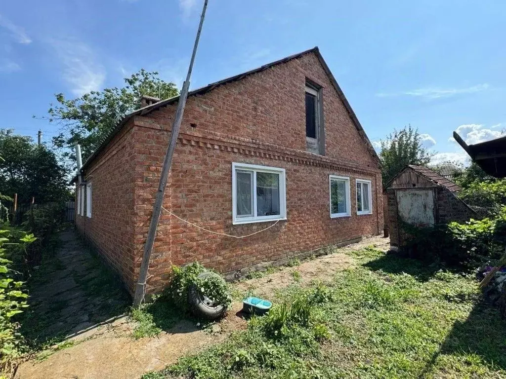 Дом в Краснодарский край, Гулькевичи ул. Калинина, 44 (85 м) - Фото 1