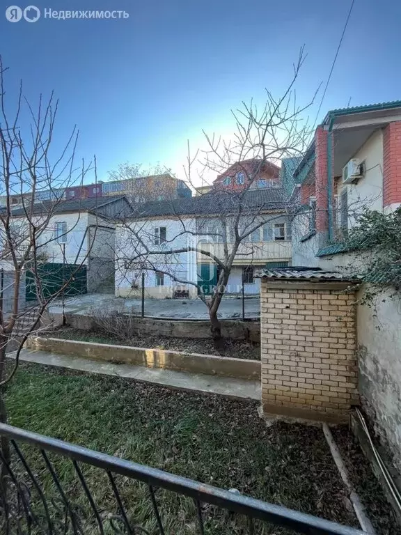 Участок в Махачкала, улица Ахмедхана Абу-Бакара, 24 (4.5 м) - Фото 1
