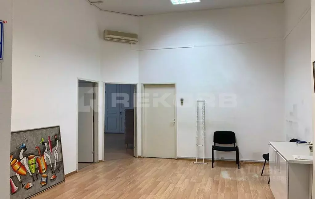 Офис в Санкт-Петербург ул. Радищева, 39В (80 м) - Фото 1