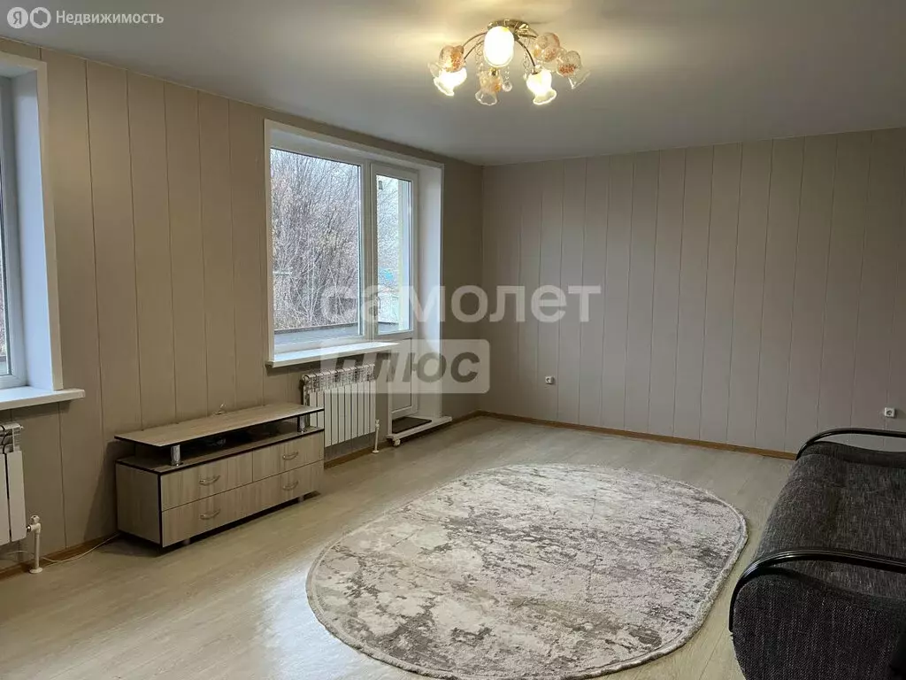 1-комнатная квартира: Цильна, улица Мира, 1 (51.1 м) - Фото 1