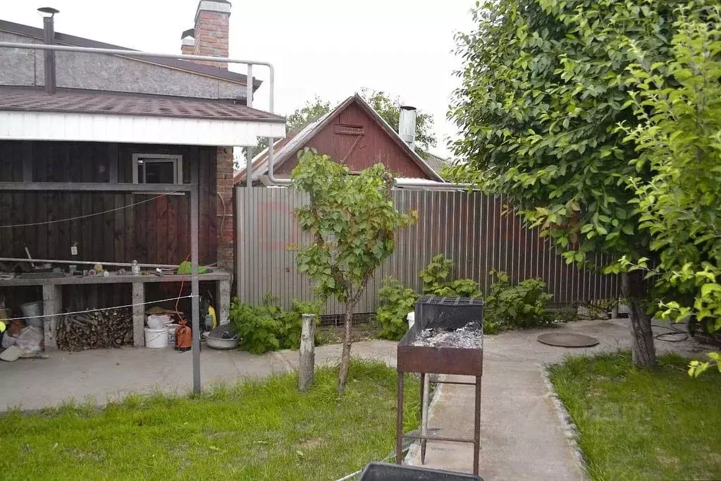 Дом в Ростовская область, Волгодонск Вокзальный пер., 22 (404 м) - Фото 1