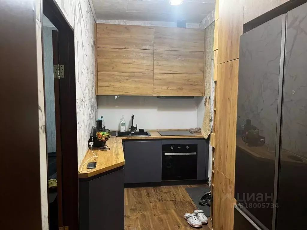 2-к кв. Крым, Симферополь ул. Туристов, 6 (41.1 м) - Фото 0