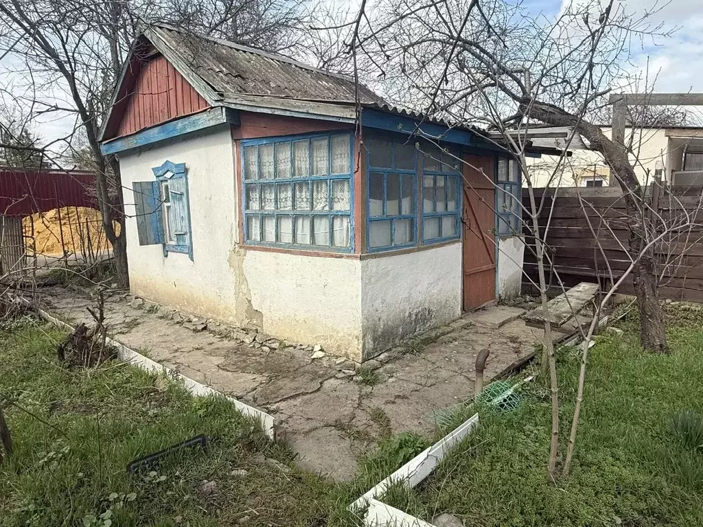 Дом в Ростовская область, Белая Калитва Донец гаражно-строительный ... - Фото 2