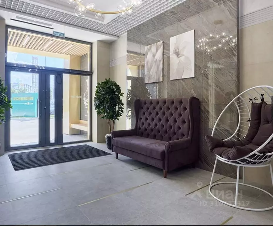 3-к кв. Брянская область, Брянск ул. Ильи Иванова, 5 (82.1 м) - Фото 1