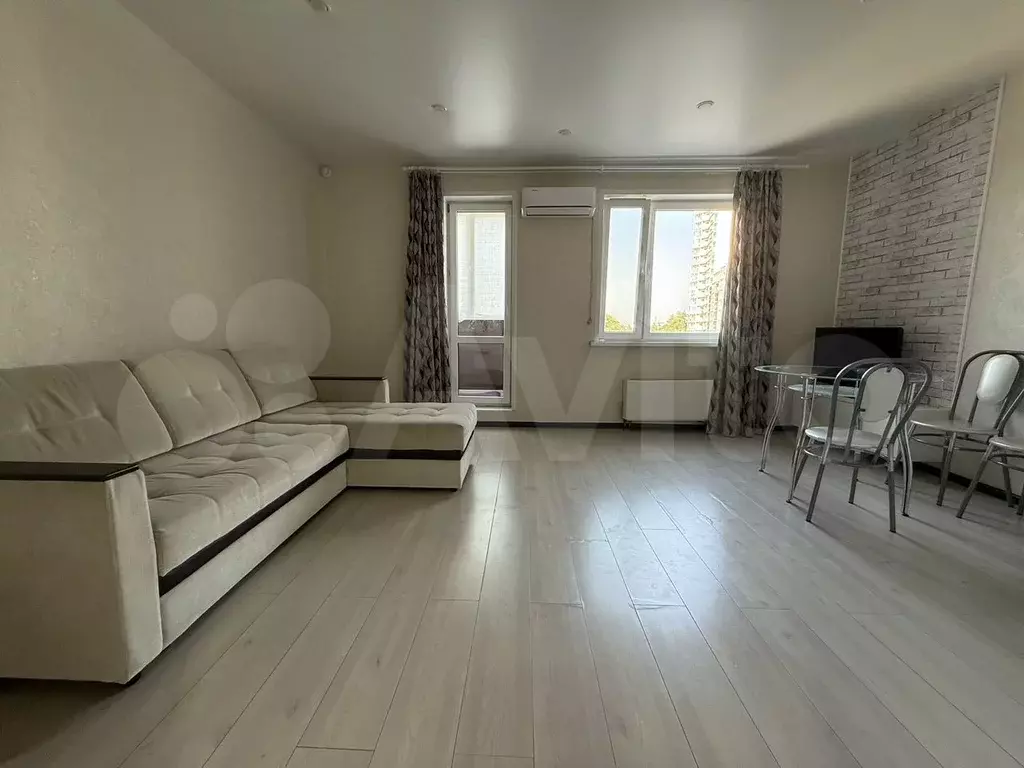 Квартира-студия, 32 м, 4/24 эт. - Фото 0