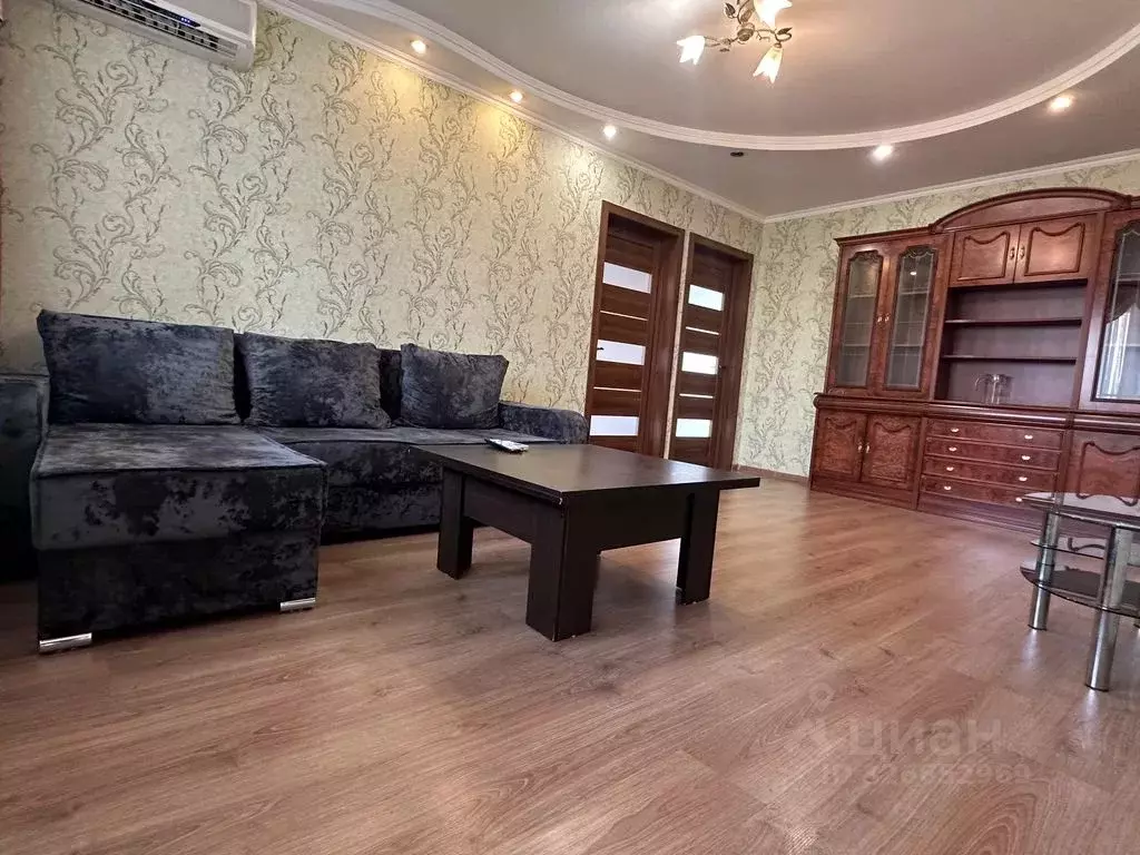 3-к кв. Москва Новозаводская ул., 8К3 (80.0 м) - Фото 1