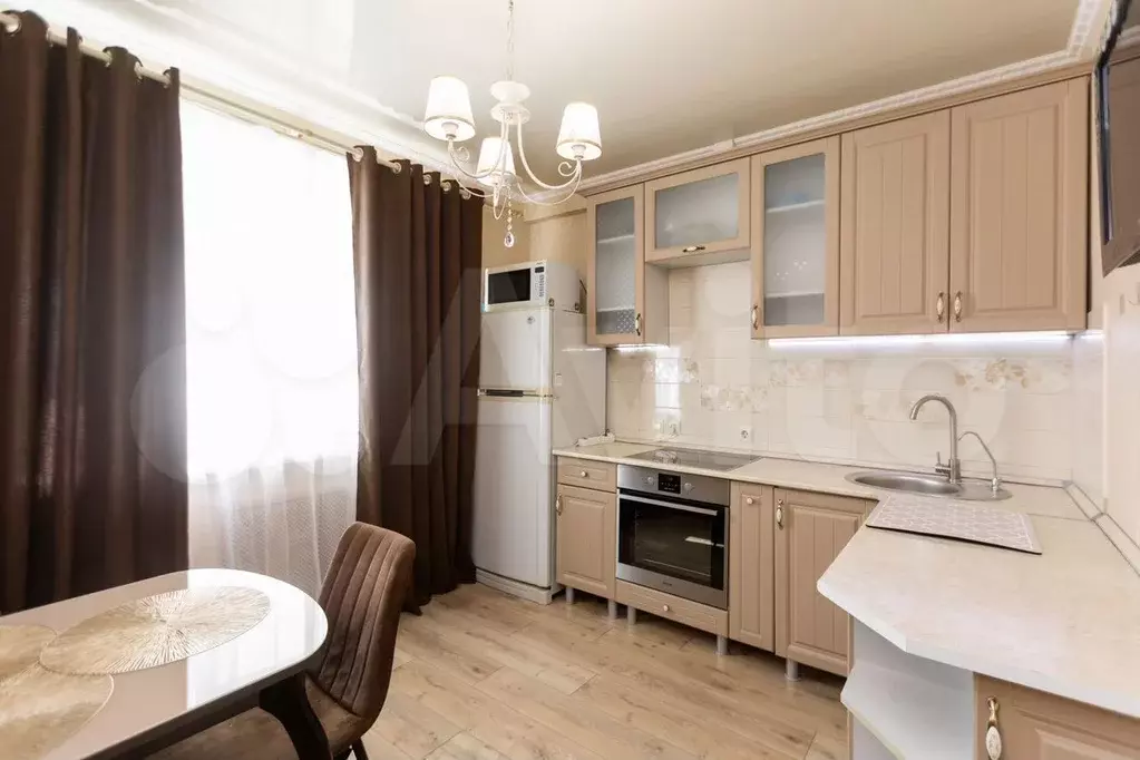 1-к. квартира, 40 м, 12/17 эт. - Фото 0