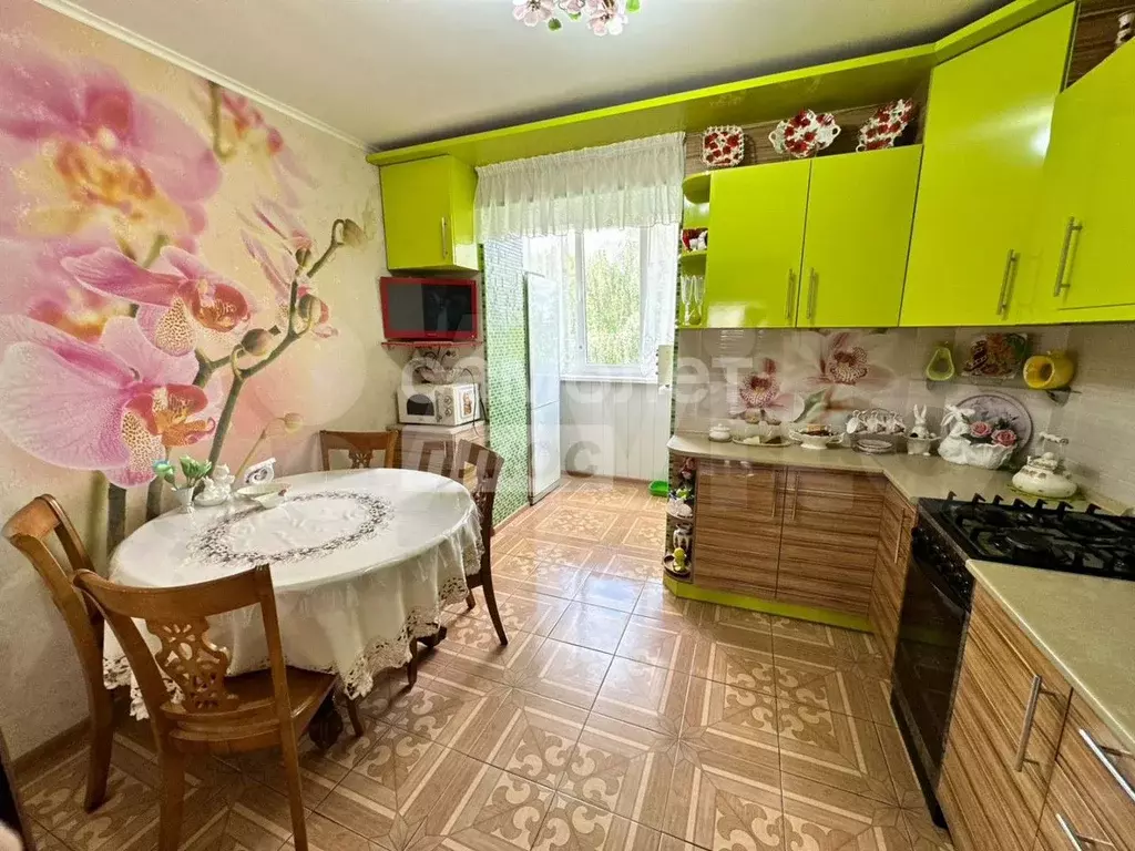 3-к. квартира, 66,1 м, 3/5 эт. - Фото 0