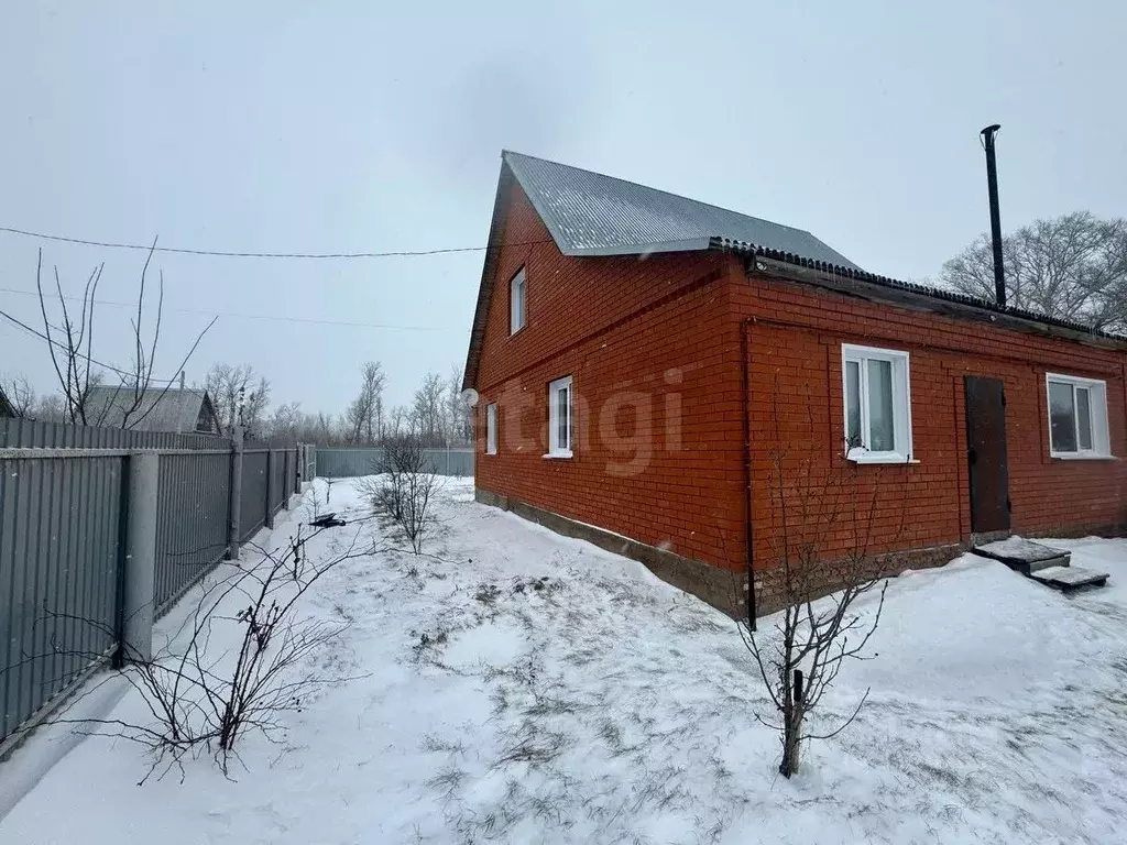 Дом в Оренбургская область, Оренбургский район, с. Нижняя Павловка ул. ... - Фото 1