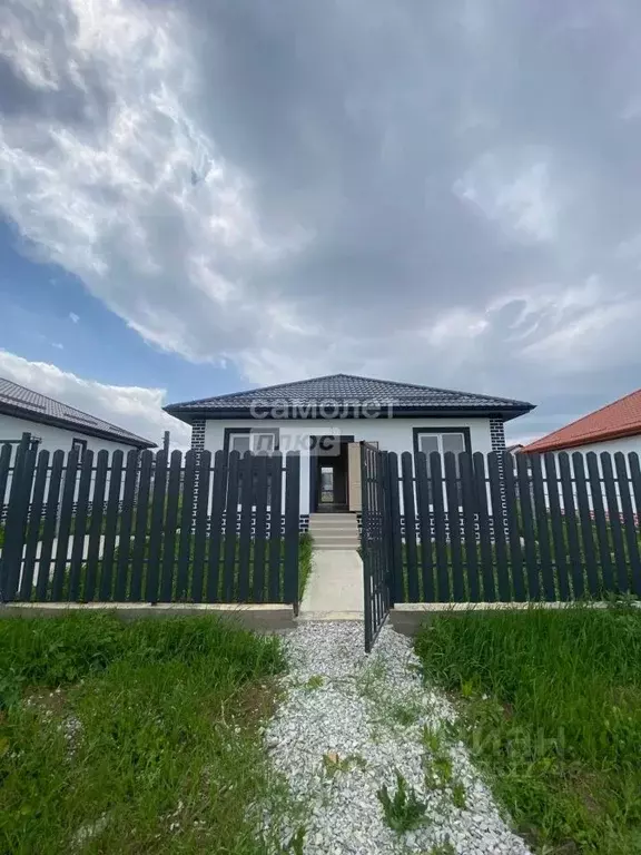 Дом в Краснодарский край, Новороссийск городской округ, Раевская ст-ца ... - Фото 1