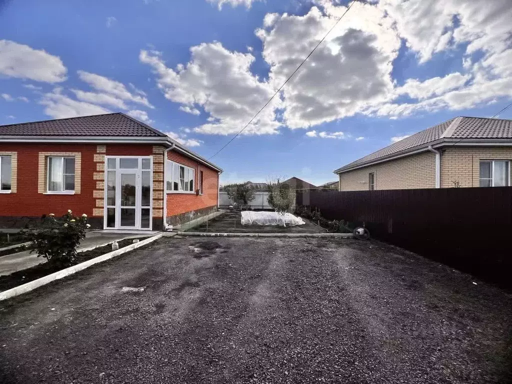 Дом в Ростовская область, Неклиновский район, Поляковское с/пос, ... - Фото 1