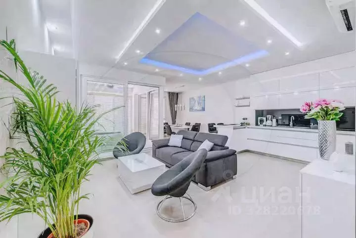 2-к кв. Краснодарский край, Сочи Светлана мкр, ул. Депутатская, 10 ... - Фото 1